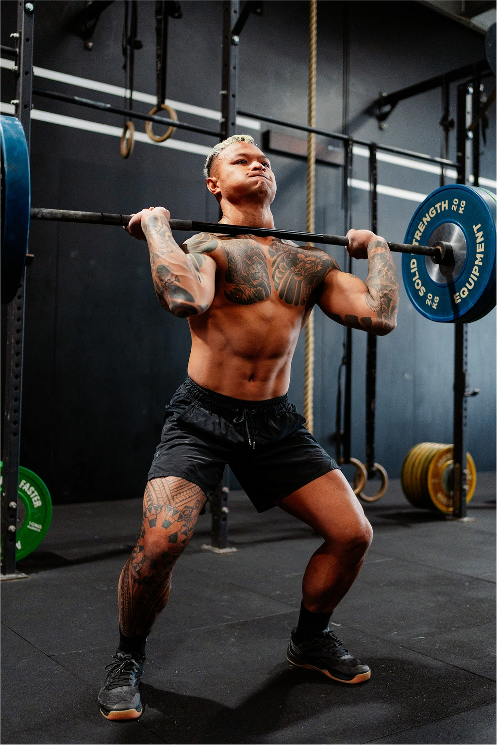 Relevant image description